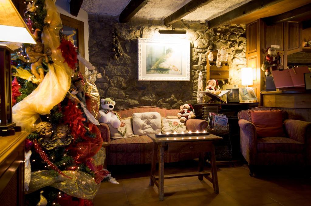 Hostal Cisco De Sans Андорра-ла-Велья Екстер'єр фото